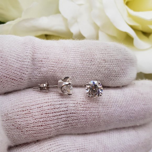 14K Solid White Gold 2 Carats Moissanite Stud Earrings D-FL - Picture 7 of 8